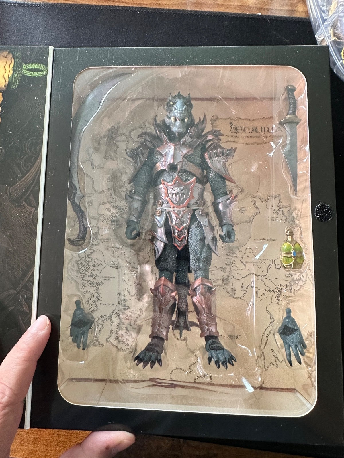 Savage Crucible Nin Vilimir new  1/12 Figure NIB Sealed Complete