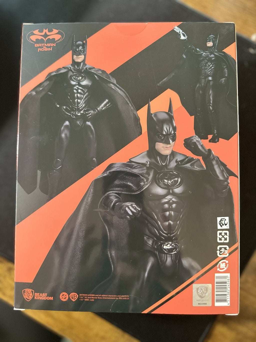 Batman Action Figure - Beast Kingdom - DAH-116 Batman - W/Accessories - NEW