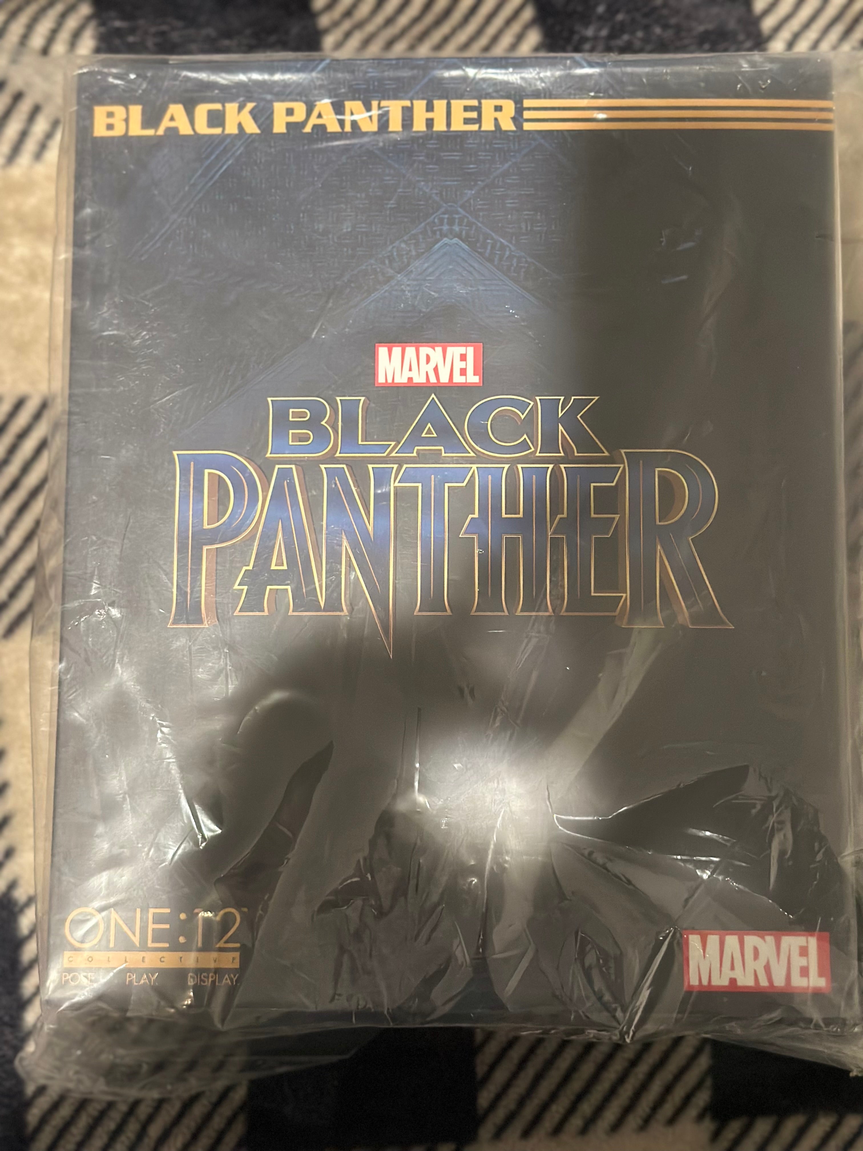 Authentic Mezco Toyz One 12 Collective Marvel Black Panther New in Box Sealed