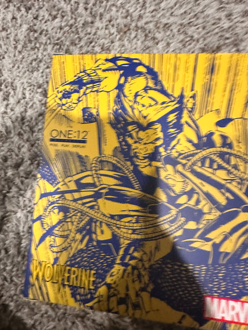 Mezco One:12 Collective Wolverine Uncanny X-Men Marvel 1:12 Figure Open Complete