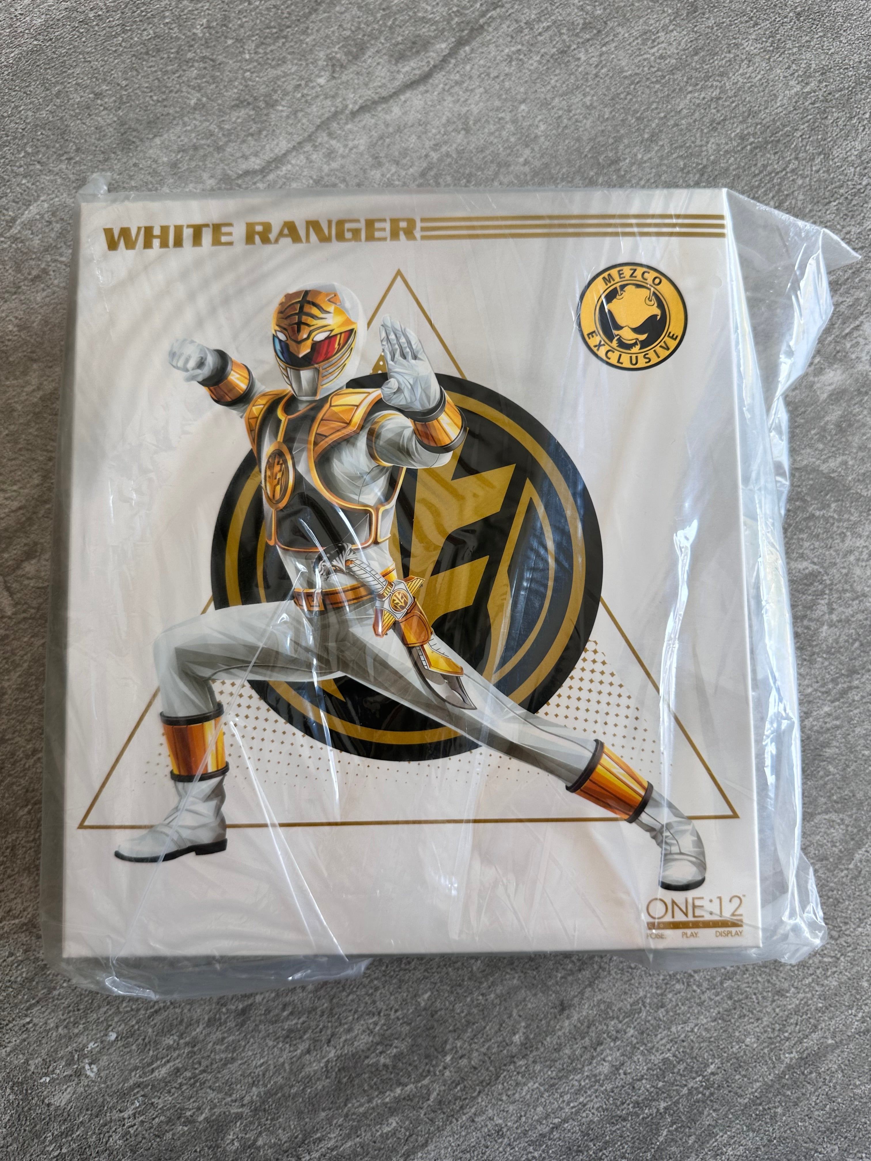 Mezco One 12 Mighty Morphin Power Rangers Exclusive White Ranger 1/12 New