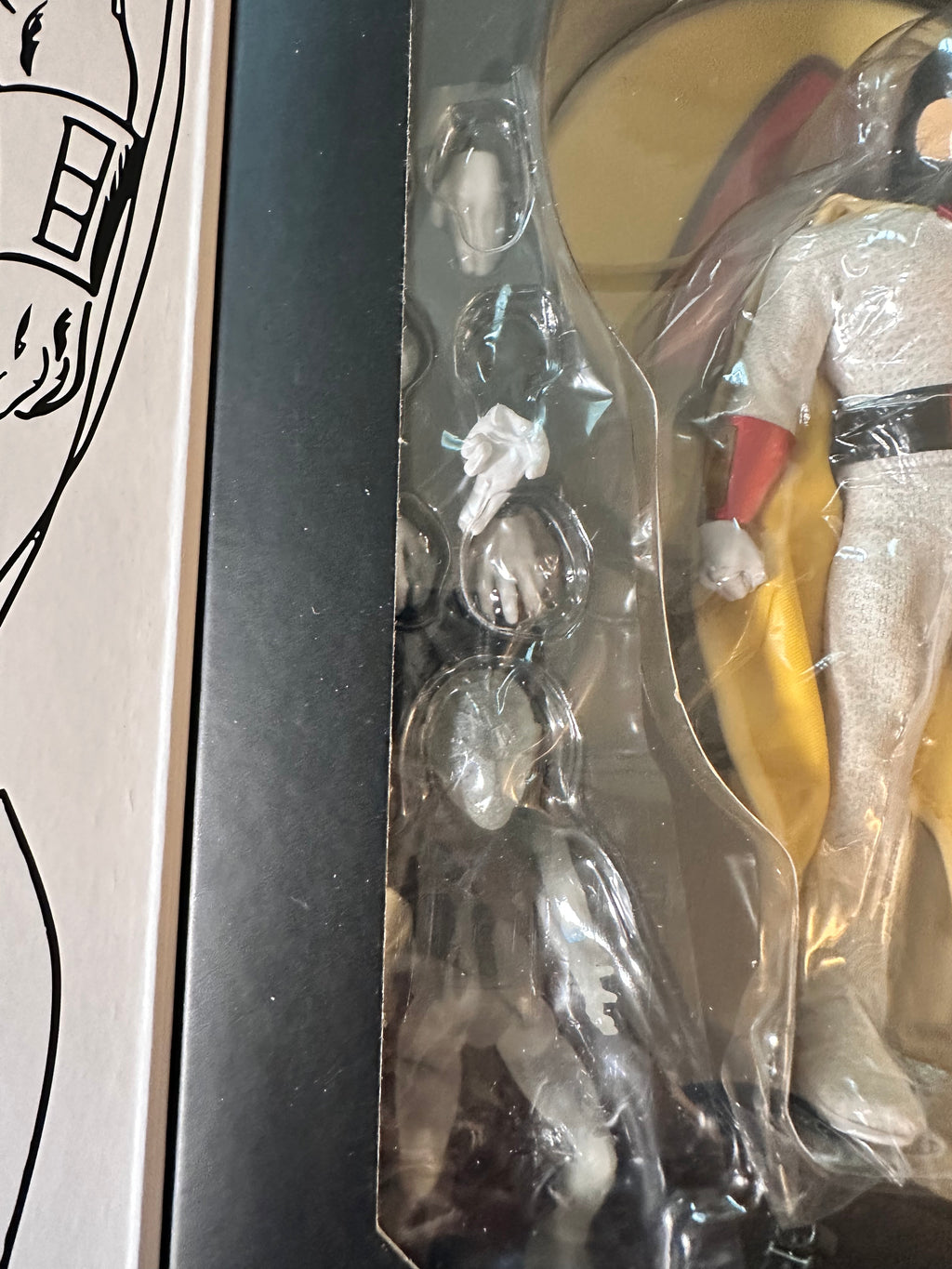 Mezco One:12 Entertainment Earth Exclusive Space Ghost Figure Open for Inspect