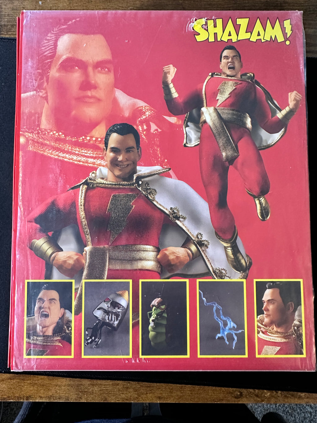 Mezco One 12 Collective Shazam 1/12 Figure Open for Inspection Complete NIB